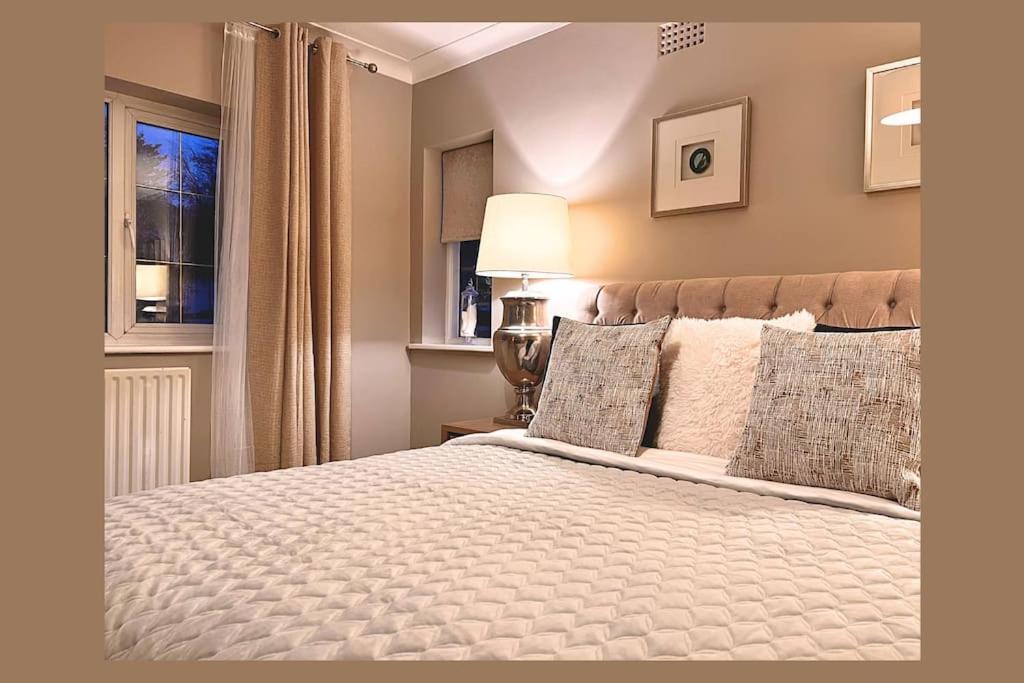 Villa The Richmond Retreat New Malden Esterno foto